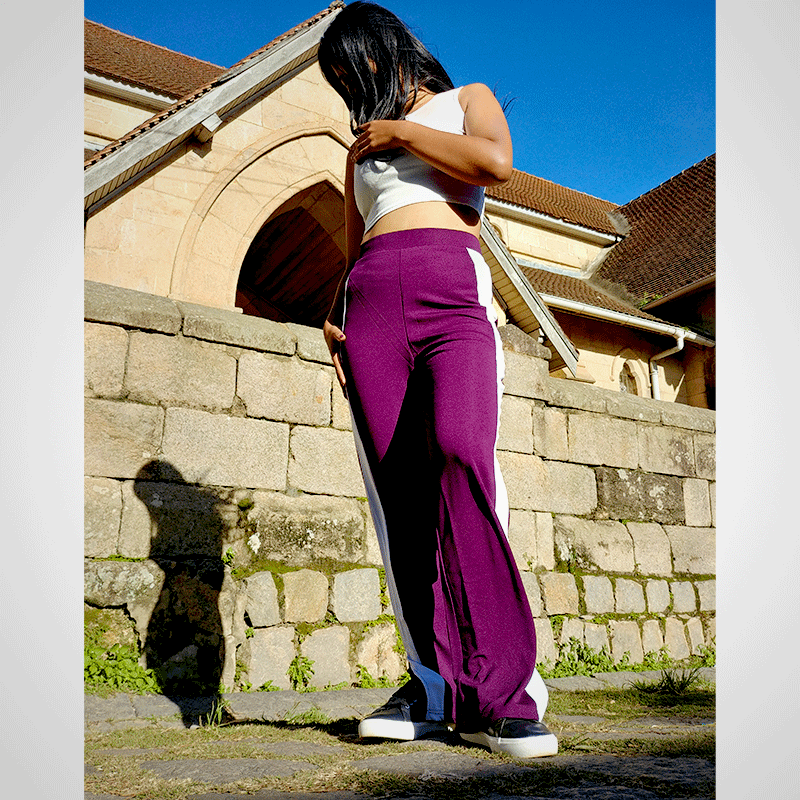 Pantalon jogging aubergine et blanc