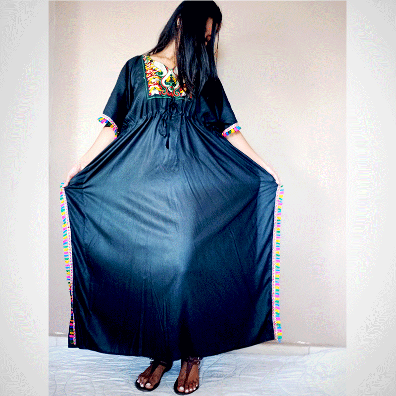 Robe Kaftan brodeé maxi