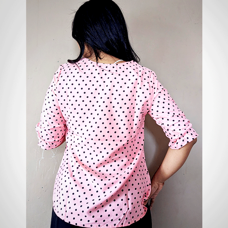 Top à pois rose